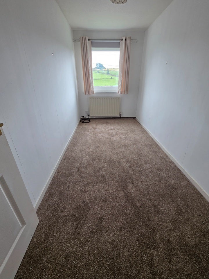 Flat Carperley Crescent in Bradford