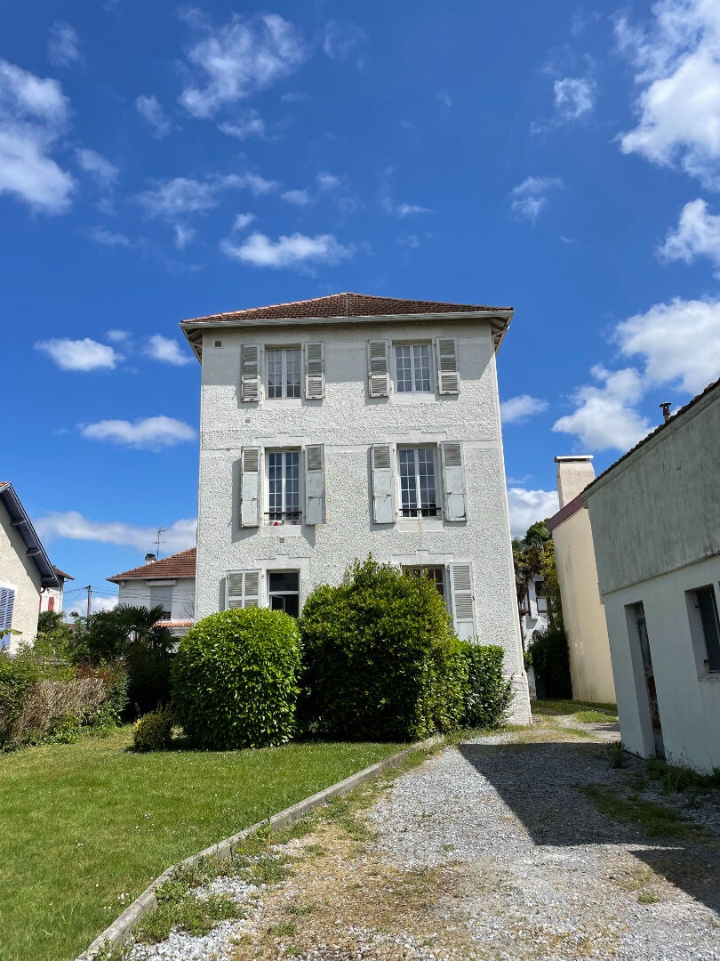 Appartement Allée de la Laïcité à Pau