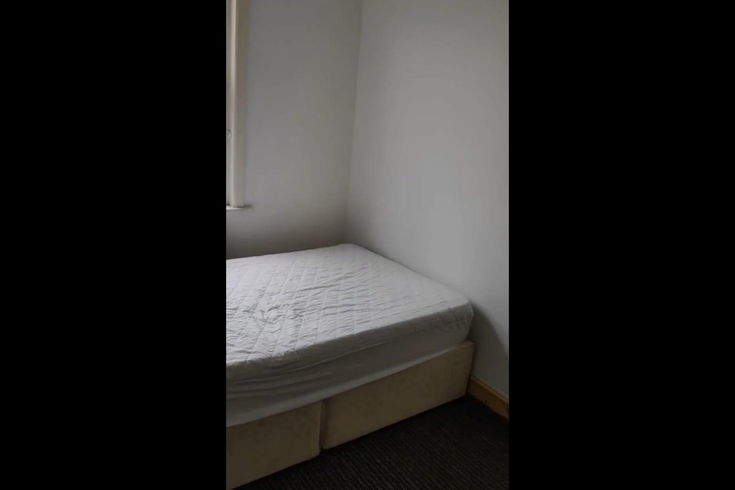 Room Cook Street in Bristol