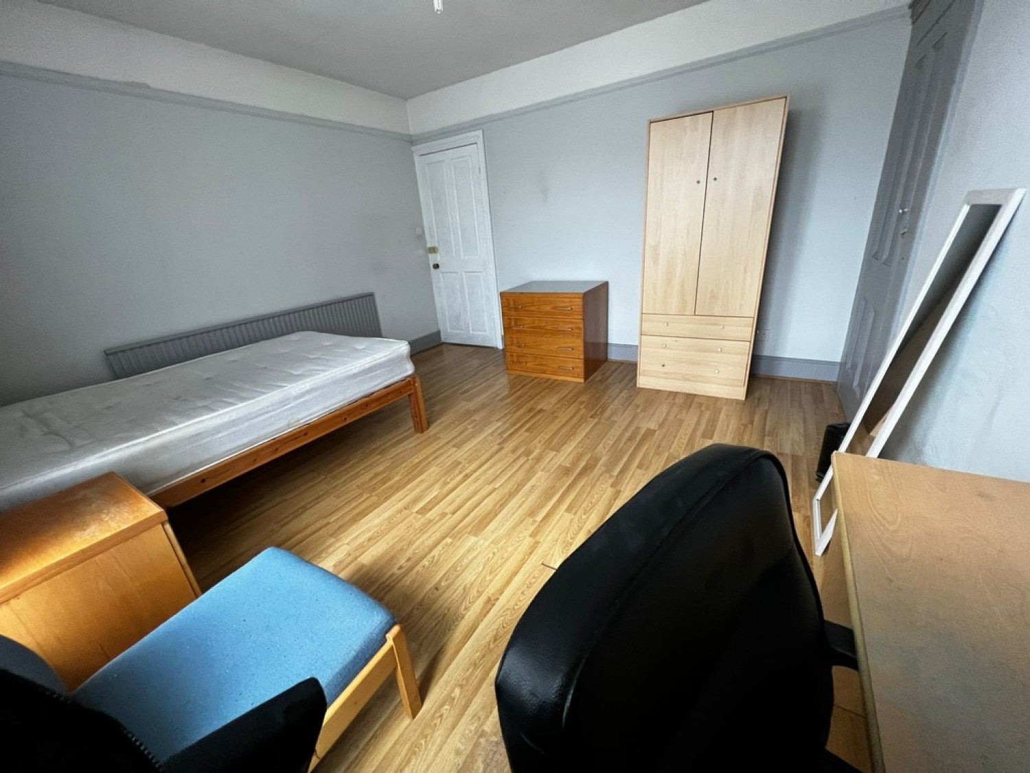 Room Parham Road in Canterbury