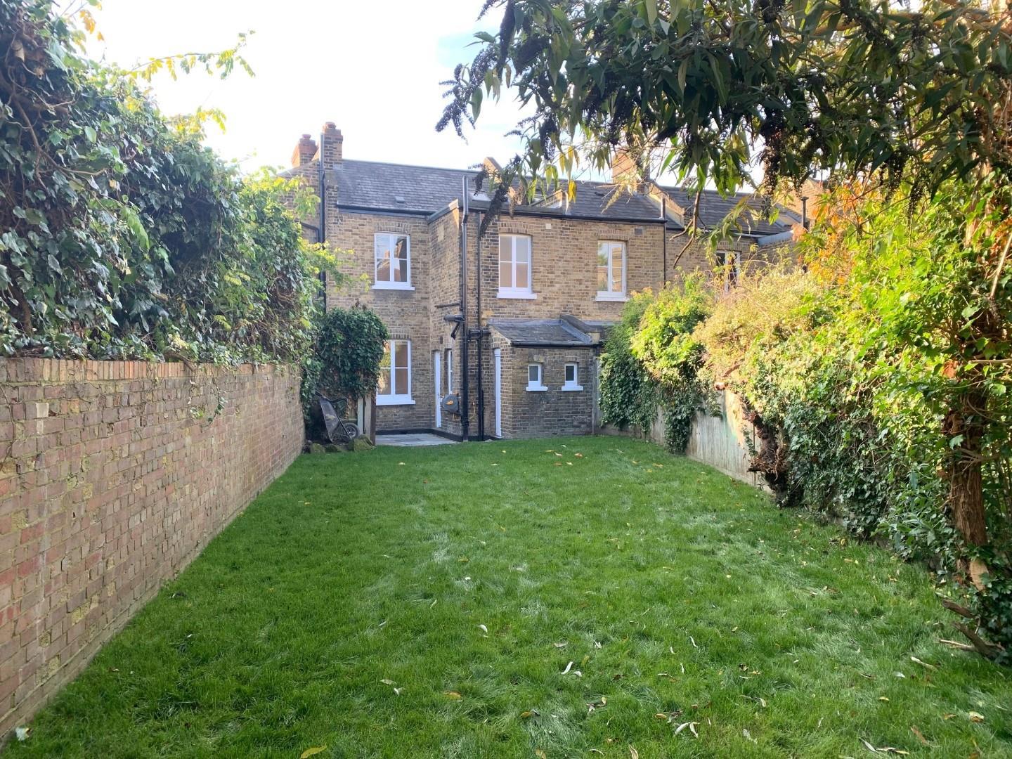 House Aysgarth Road in Greater London