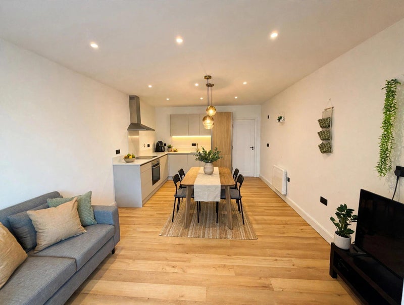 Room Hoffmanns Way in Chelmsford