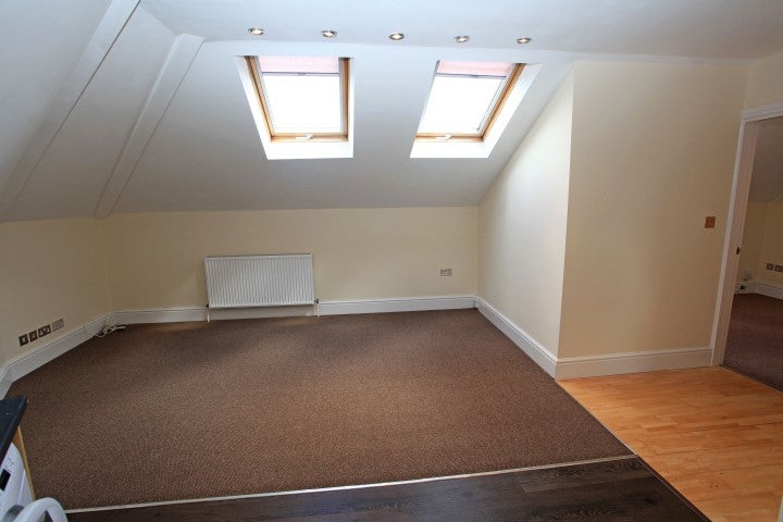 Flat Canford Lane in Bristol