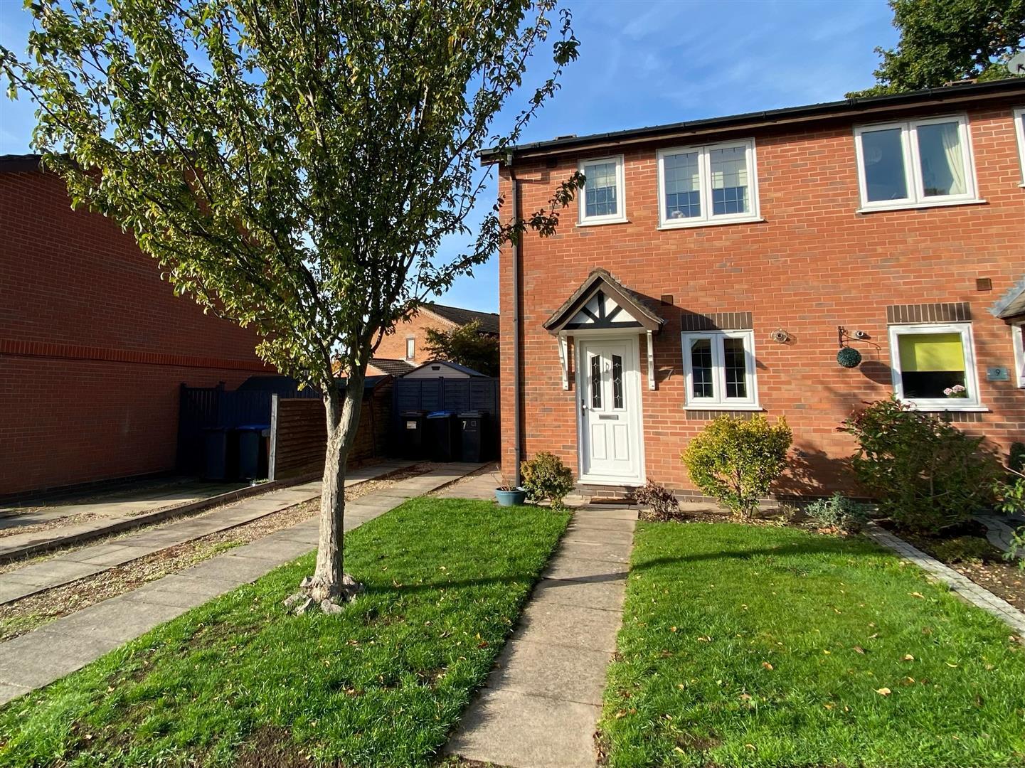 House Laxford Close in Hinckley and Bosworth