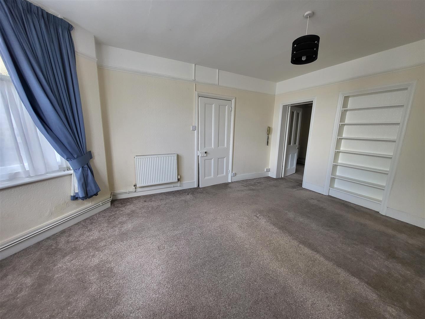 Flat Gundolph Square in Rochester