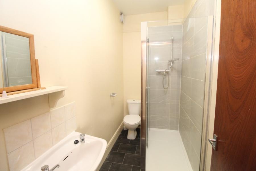Room Derby Road in Nottingham