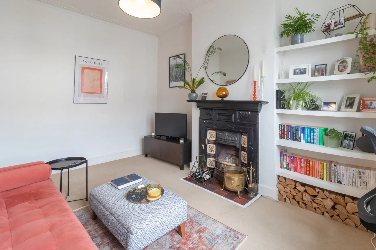 House Cambray Road in Greater London