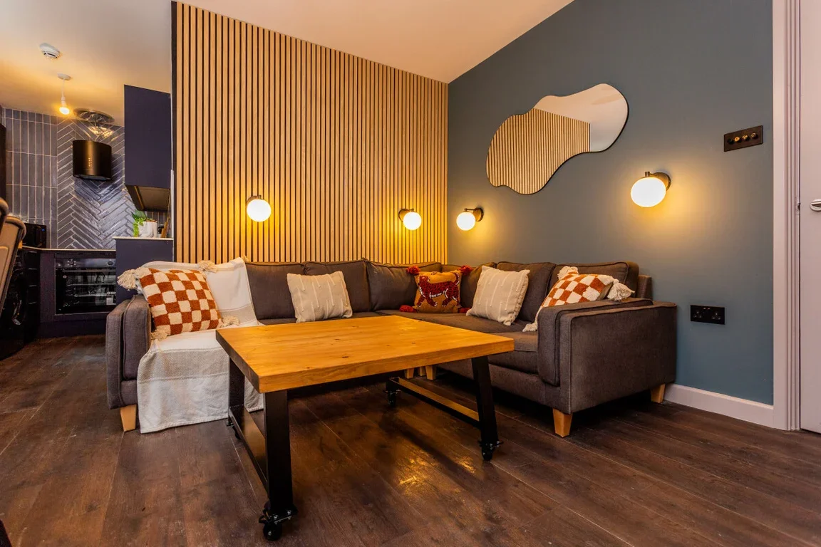 Flat Brass Thill in Durham