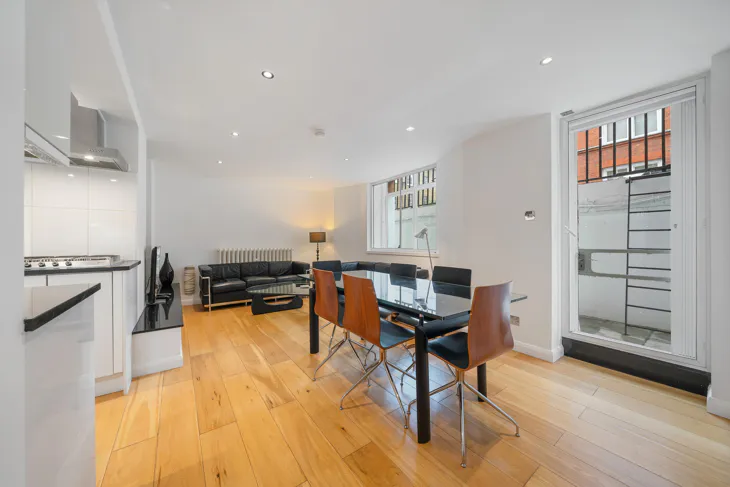 Flat Upper Montagu Street in City of Westminster