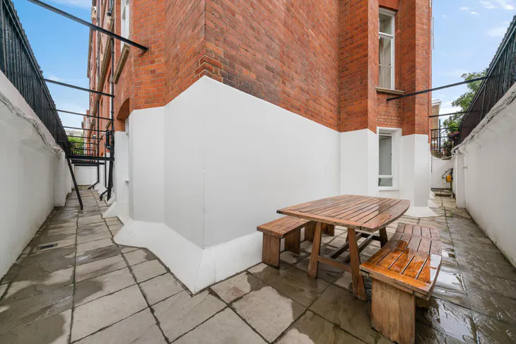 Flat Upper Montagu Street in City of Westminster