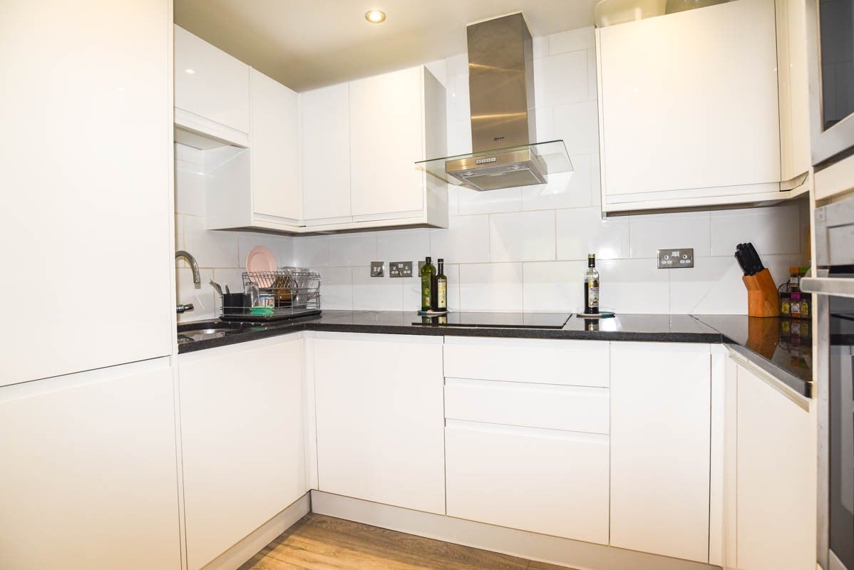 Flat Royal Drive in Greater London