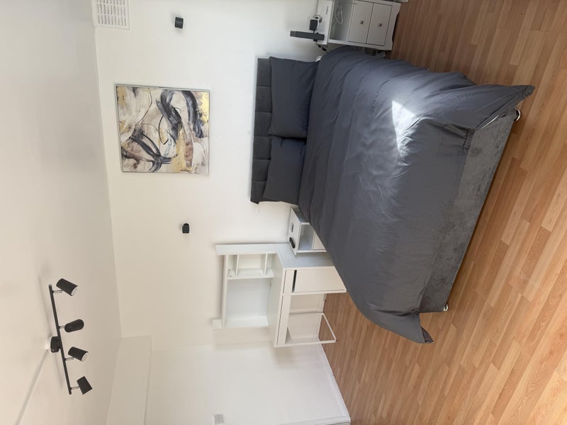 Room Studley Road in Greater London