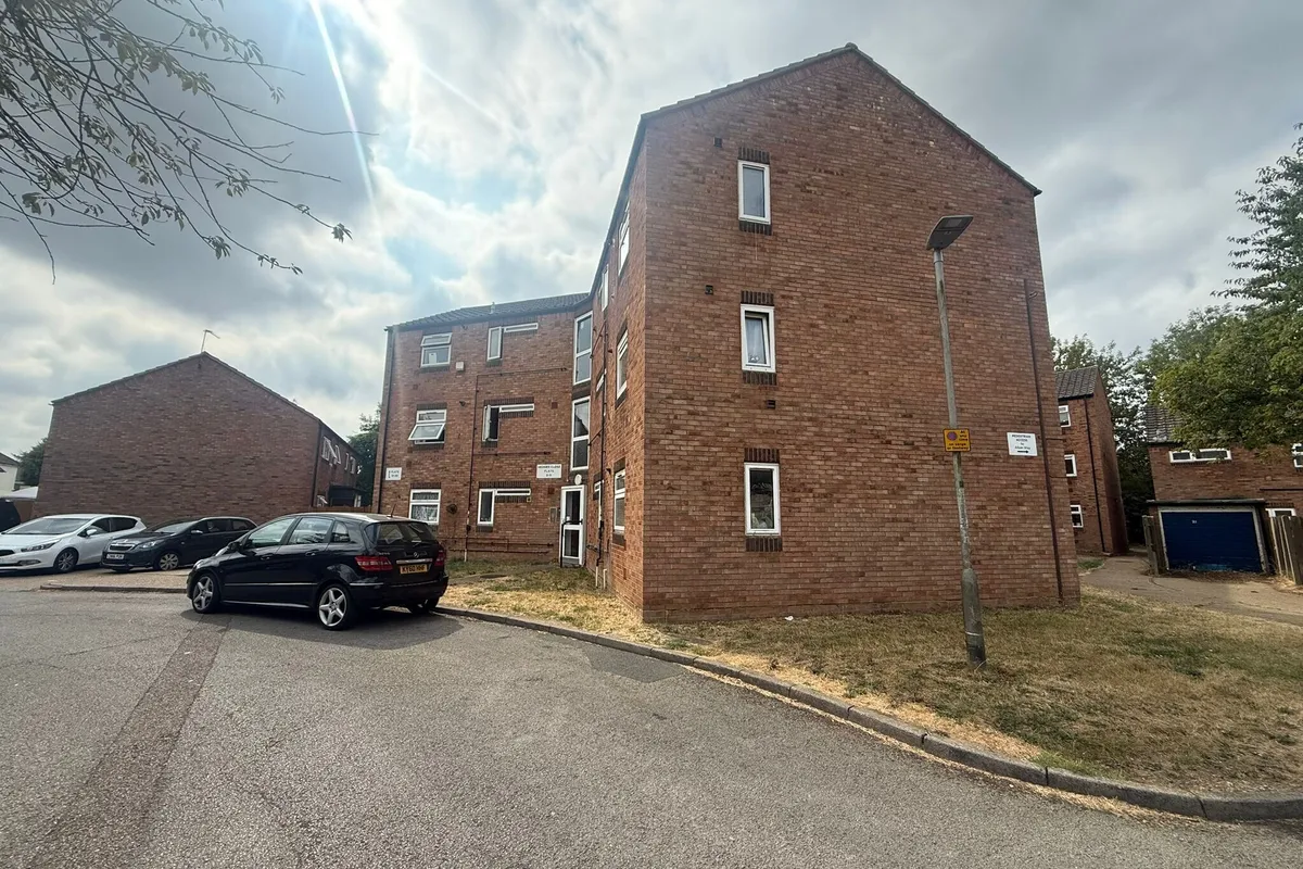 Flat Hedges Close in Welwyn Hatfield