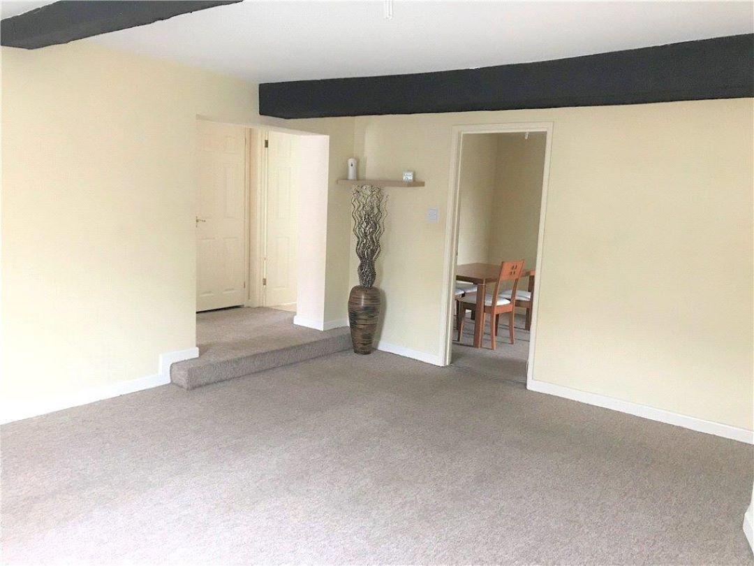 Flat East Street in Blandford Forum