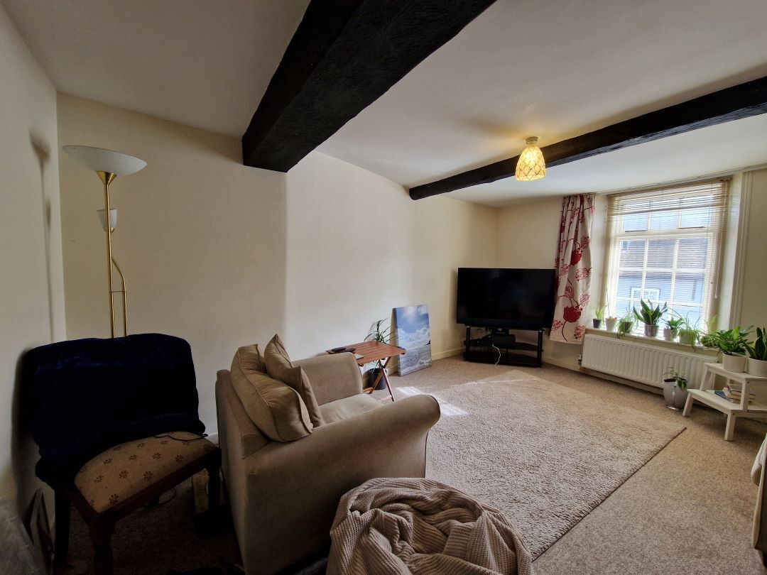 Flat East Street in Blandford Forum