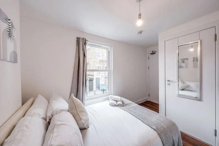 Flat Denmark Hill in Greater London