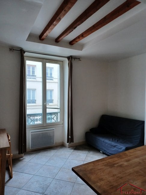 Appartement Rue de la Roquette à Paris
