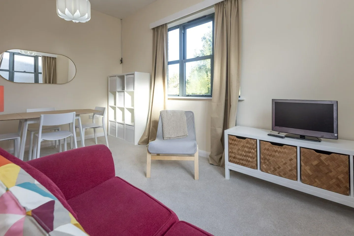 Flat Church Crescent in Greater London