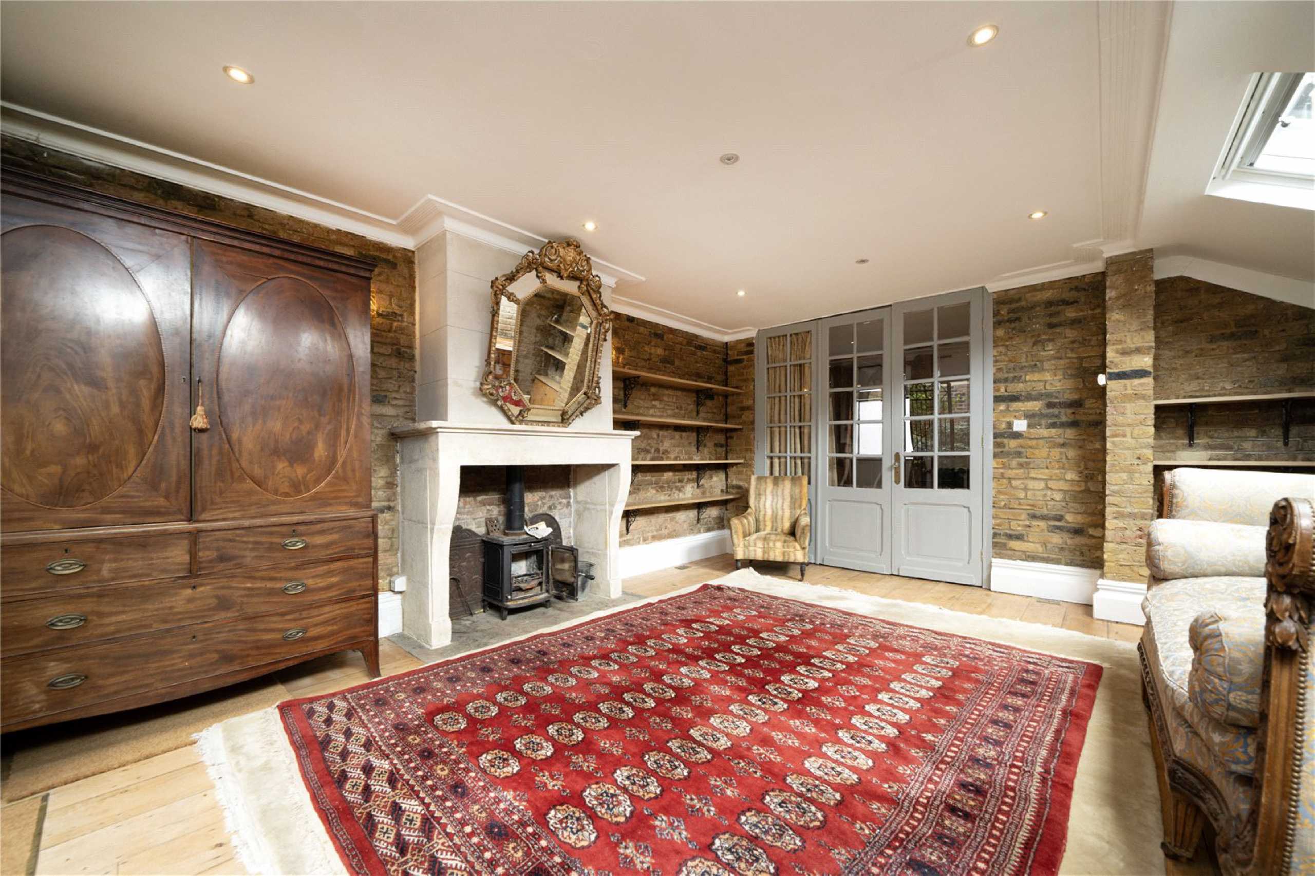 Flat Milson Road in Greater London