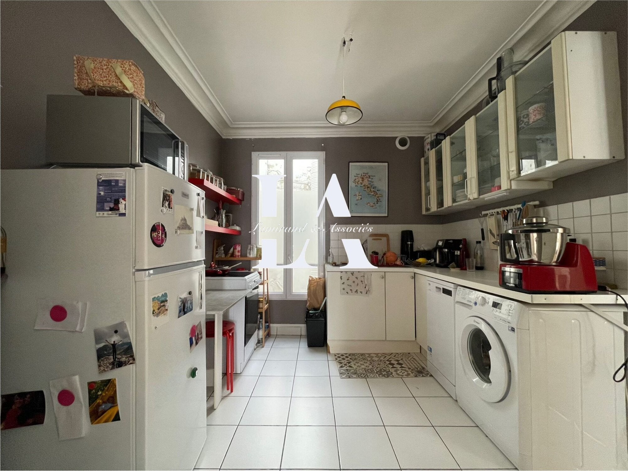 Flat Rue de Dunkerque in Paris