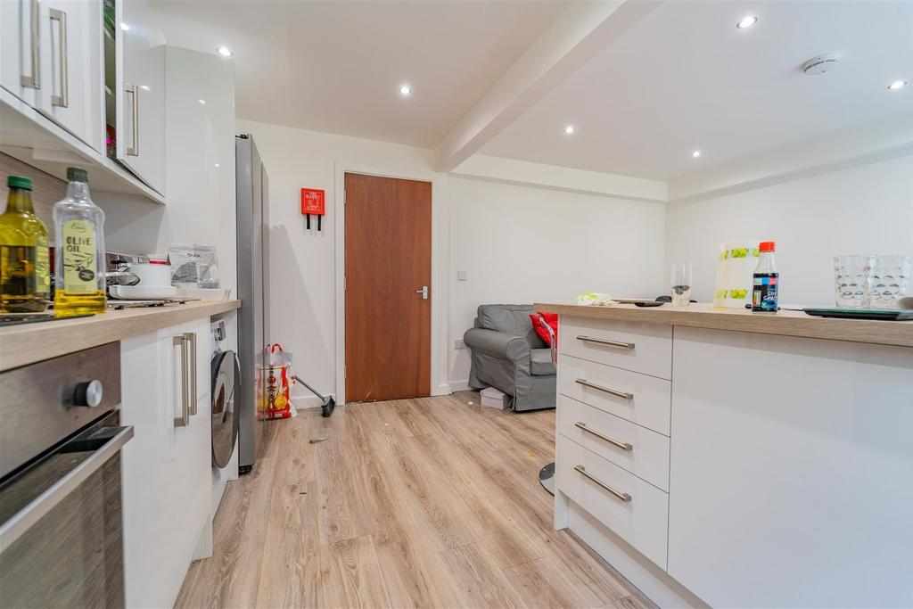 Flat Bartley Mews in Birmingham
