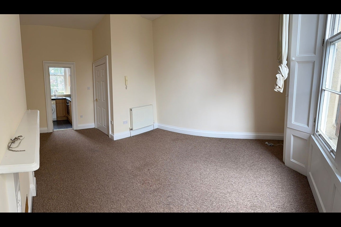 Flat Cumberland Place in Bristol
