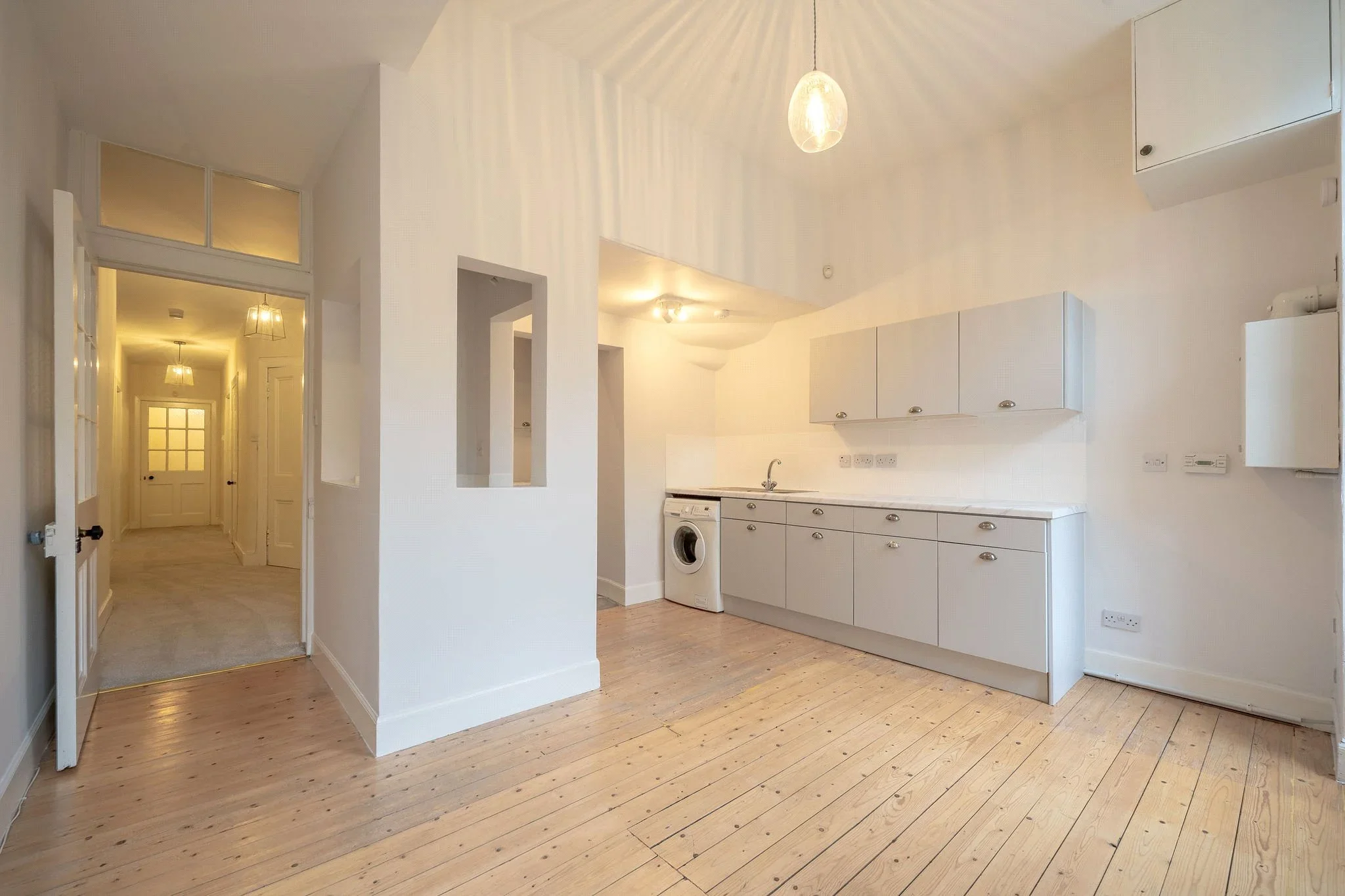Flat Buckingham Terrace in City of Edinburgh