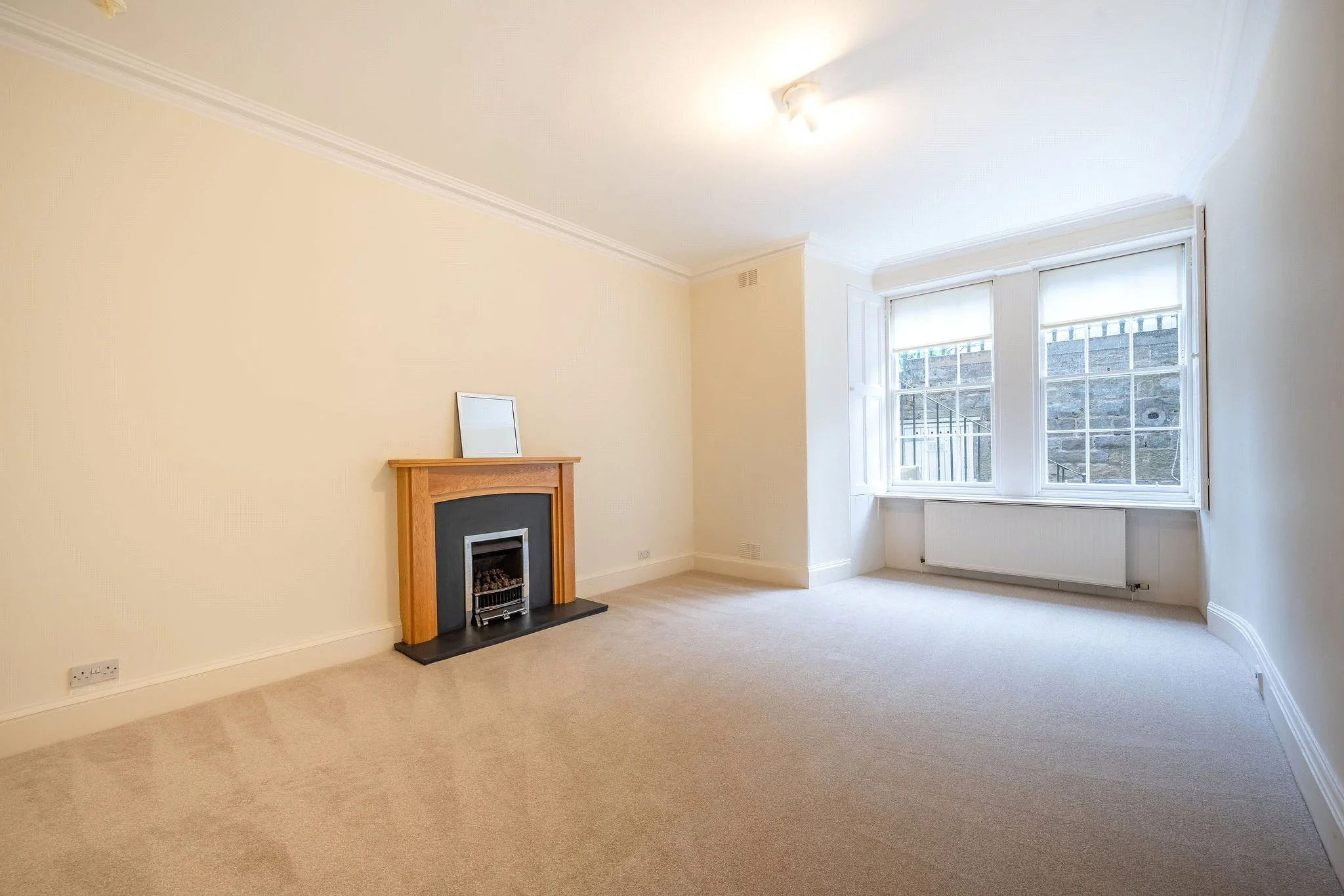 Flat Buckingham Terrace in City of Edinburgh
