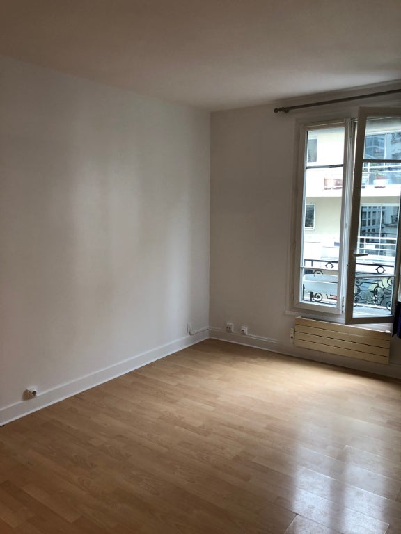 Appartement Rue de Lourmel à Paris