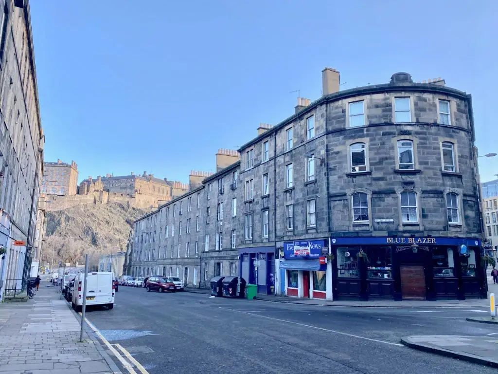 Flat Bread Street in City of Edinburgh