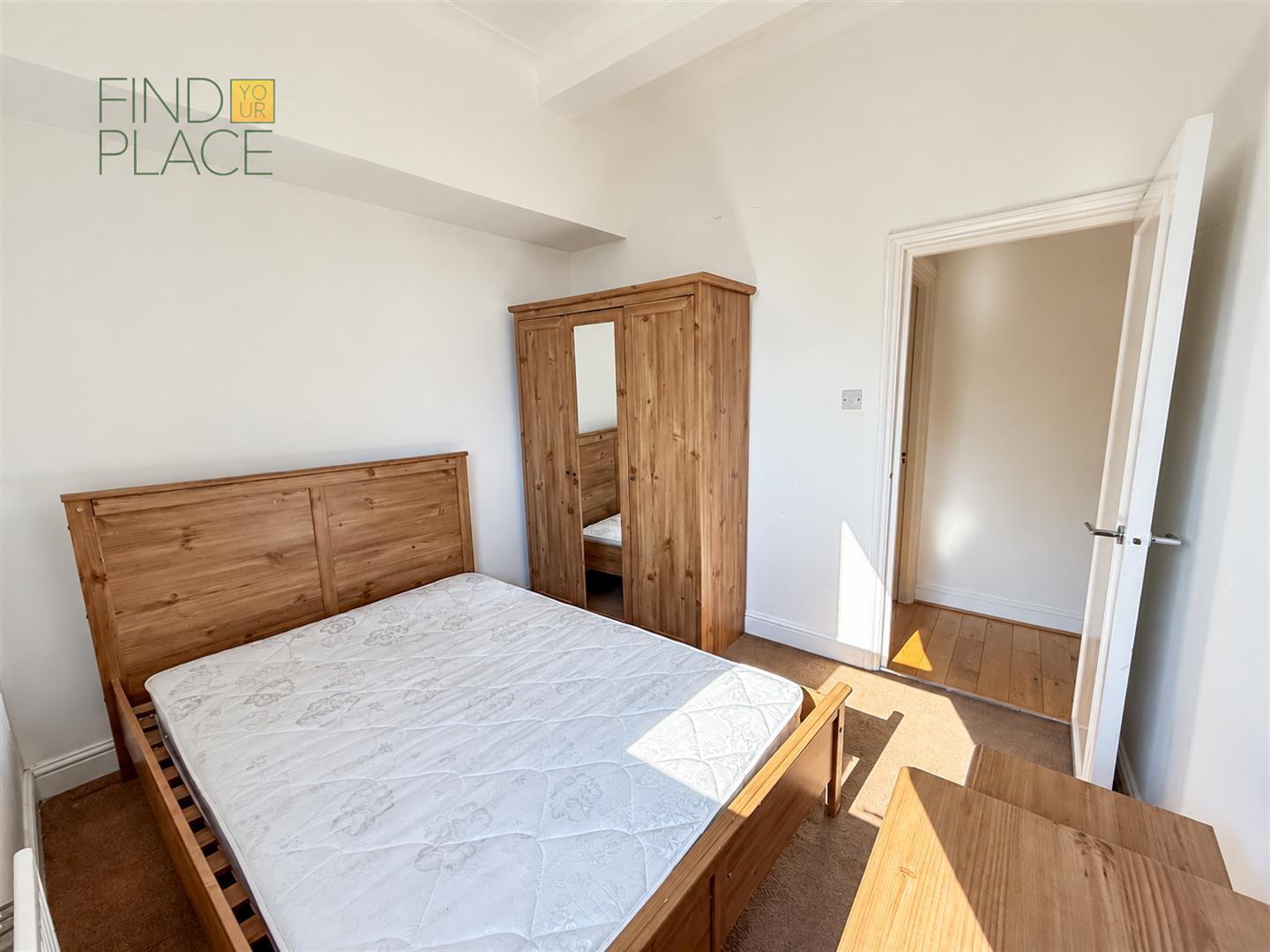 Flat Ladbroke Grove in City of Westminster