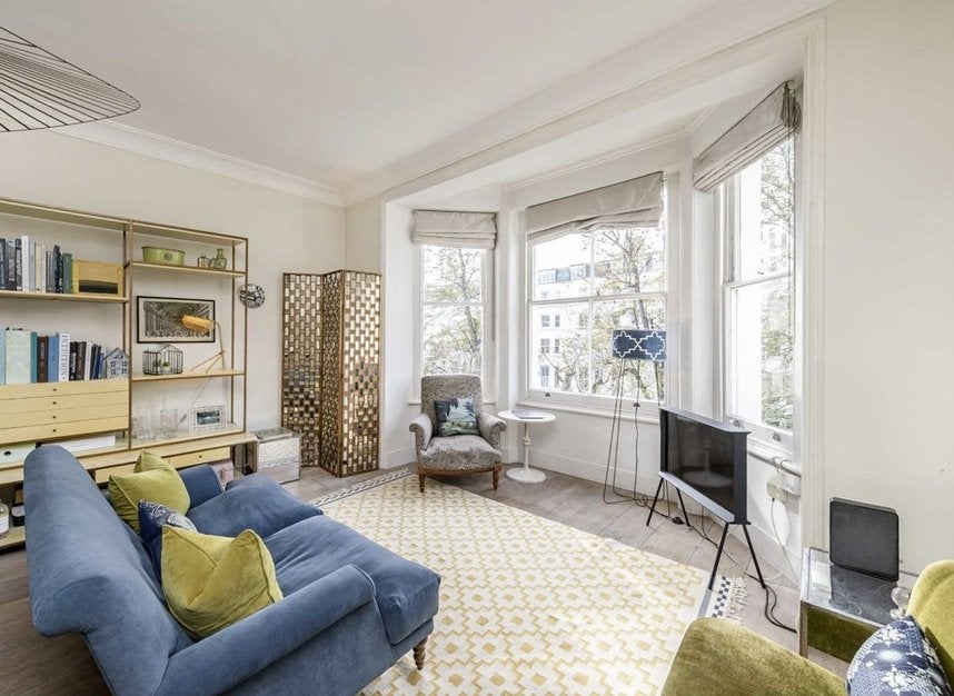 Flat Colville Gardens in Greater London
