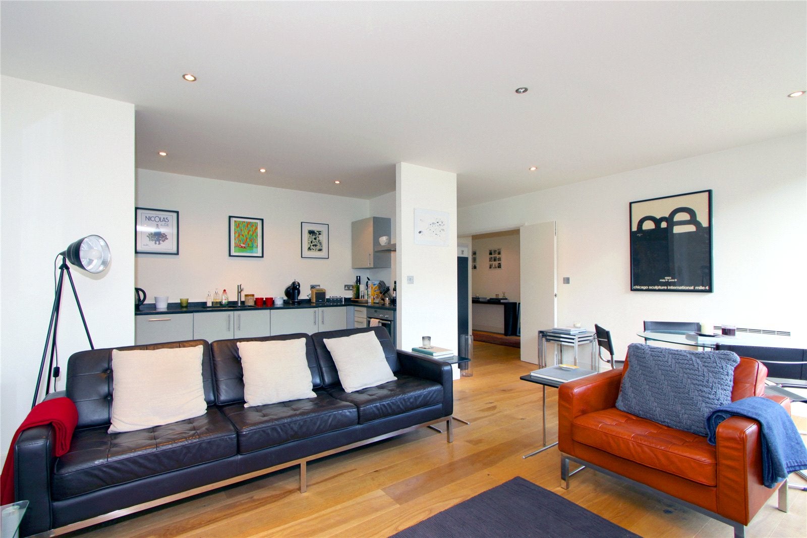 Flat Dereham Place in Greater London