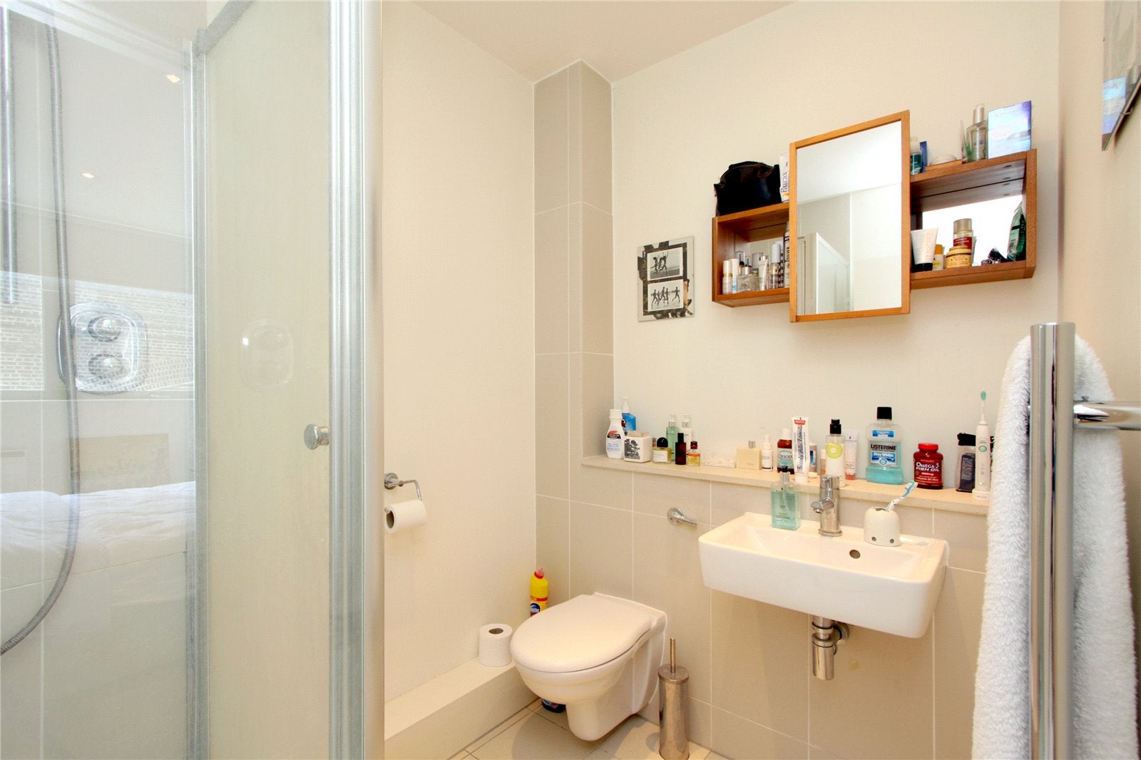 Flat Dereham Place in Greater London