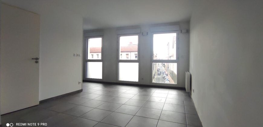 Appartement Route de Vienne à Vénissieux