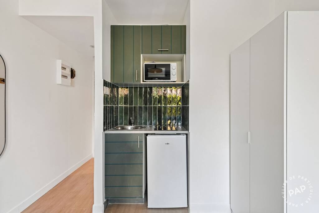 Flat Place des Onze Arpents in Villejuif