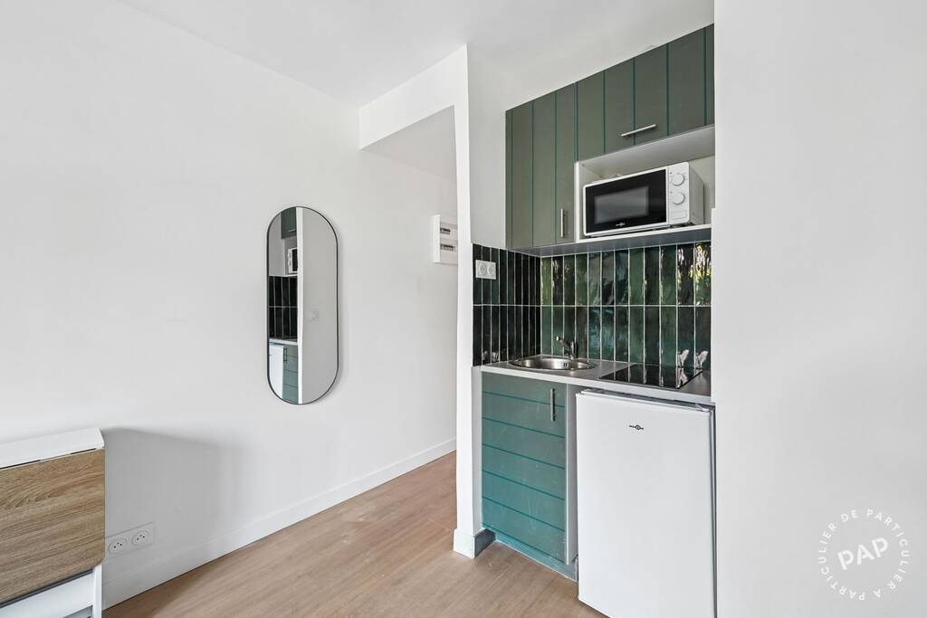 Flat Place des Onze Arpents in Villejuif