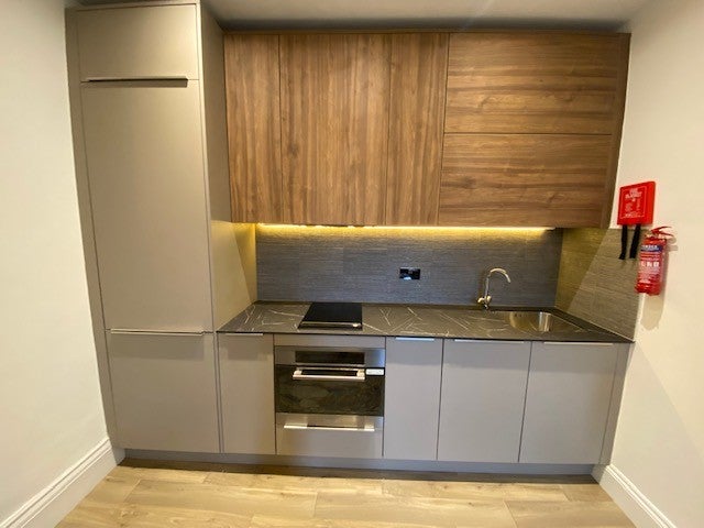 Flat Wilmslow Road in Manchester