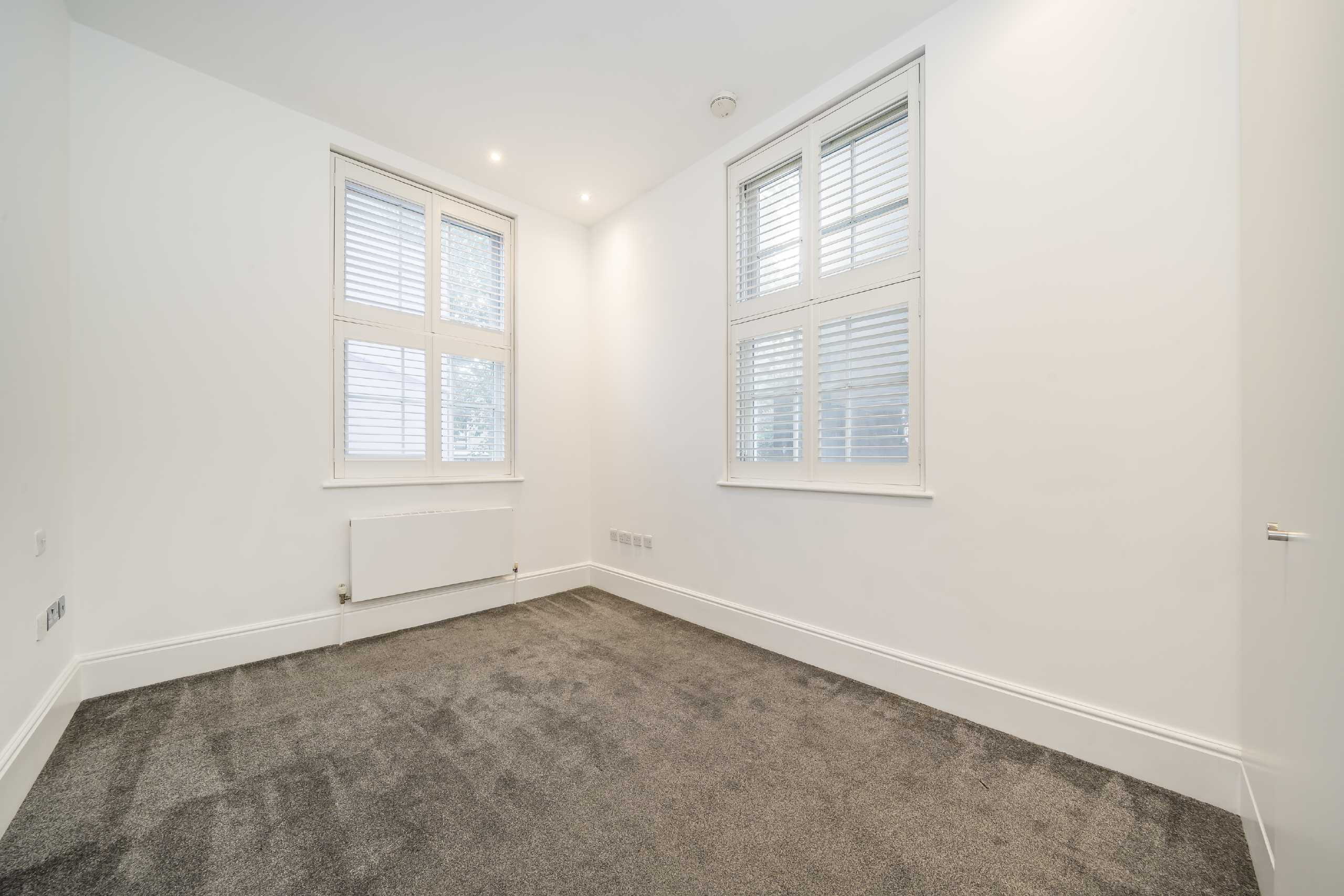 Flat Napier Place in Greater London