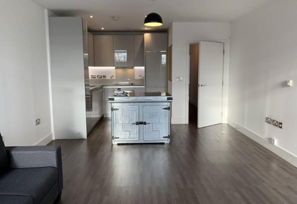 Room Yeoman Street in Greater London