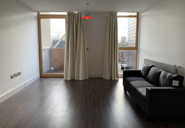 Room Yeoman Street in Greater London