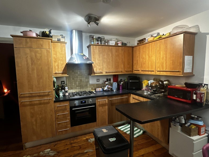 Room Stoke Newington Road in Greater London