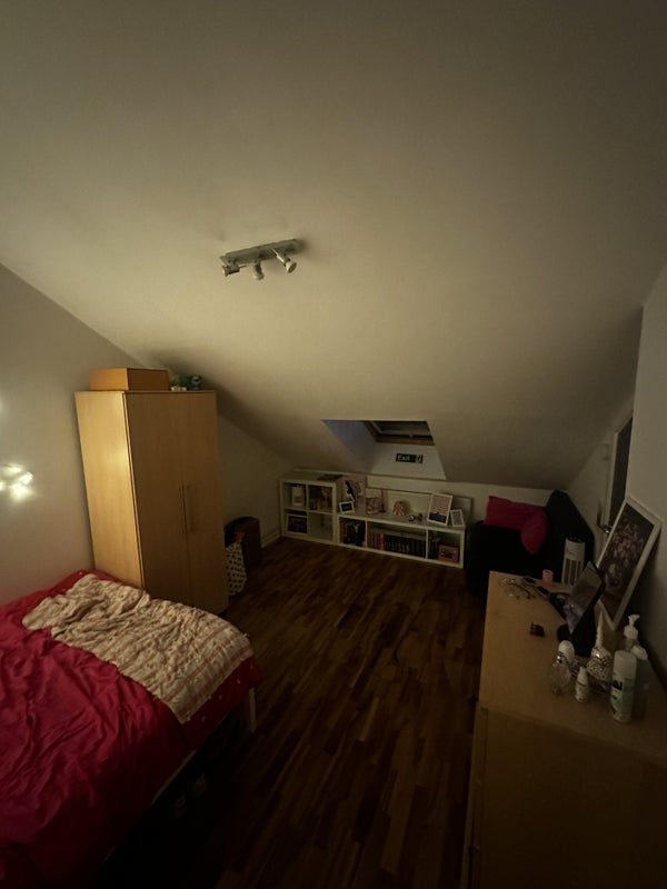 Room Stoke Newington Road in Greater London