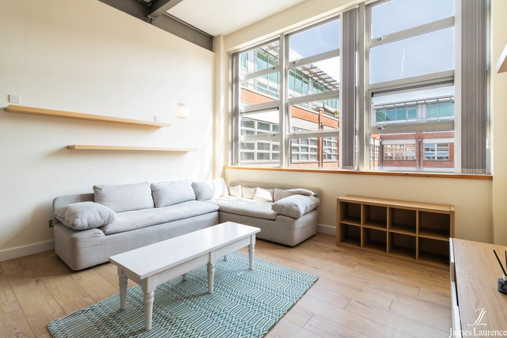 Flat Branston Street in Birmingham