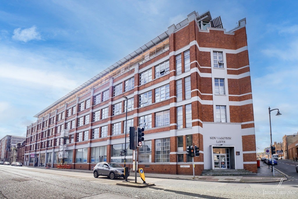 Flat Branston Street in Birmingham