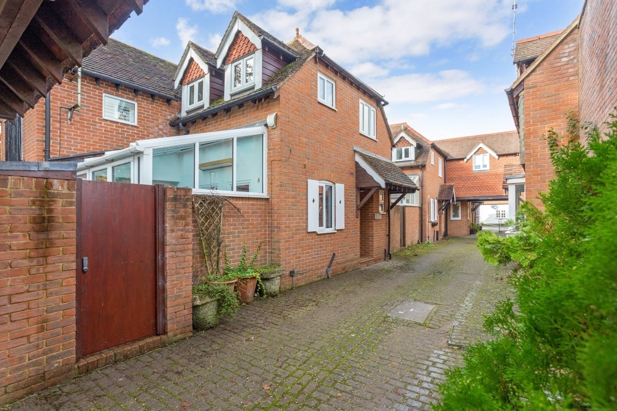 House West Street in Marlow