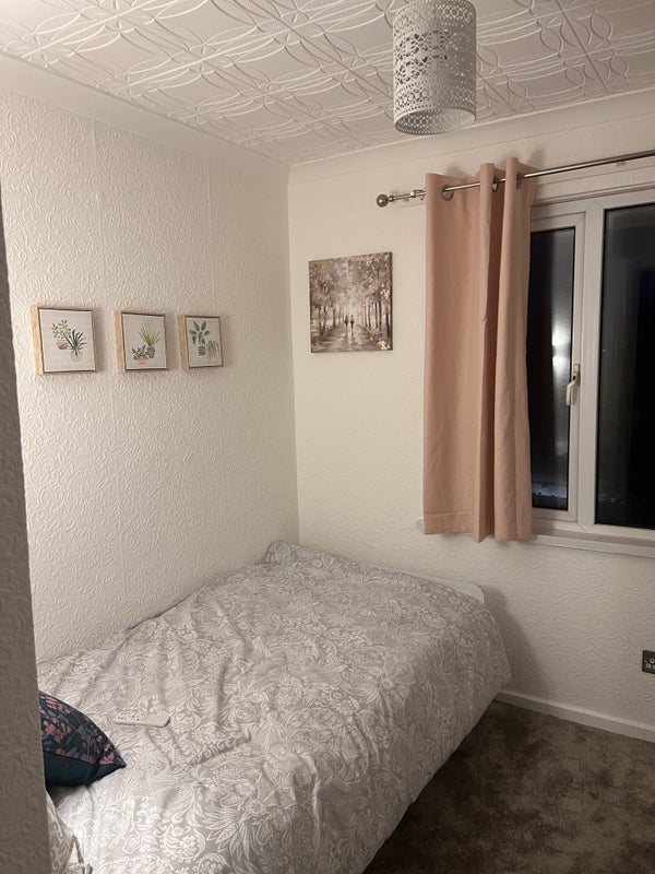 Room St Donats Close in Dinas Powys