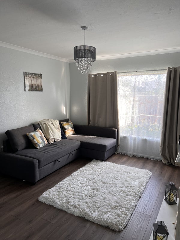 Room St Donats Close in Dinas Powys