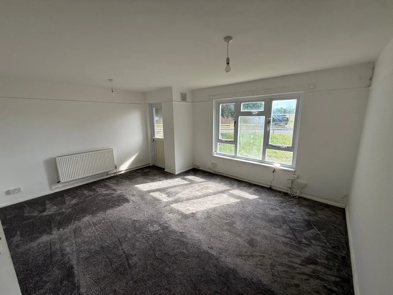 Flat Halliday Crescent in Portsmouth