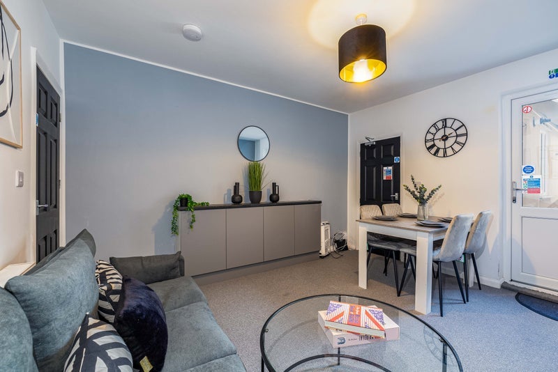 Room Webb Street in Nuneaton and Bedworth